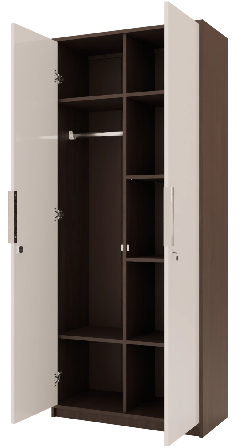 Model Milan Hanger